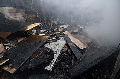 Switch《英雄不再3》公开紧急回避及拼刀演示视频